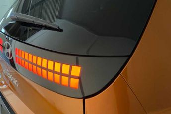 Hyundai INSTER Long Range 49kWh 02 SUV 5dr Electric Auto (115 ps)