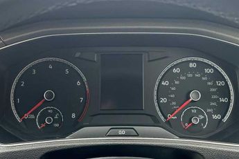 VOLKSWAGEN T-ROC 1.5 TSI GPF EVO Design SUV 5dr Petrol DSG Euro 6 (s/s) (150 ps)