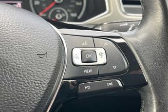 VOLKSWAGEN T-ROC 1.5 TSI GPF EVO Design SUV 5dr Petrol DSG Euro 6 (s/s) (150 ps)