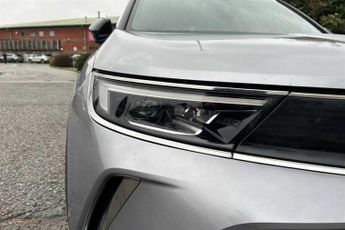 VAUXHALL MOKKA Electric 50kWh Ultimate SUV 5dr Electric Auto (136 ps)