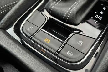 SKODA KAROQ 2.0 TSI SportLine SUV 5dr Petrol DSG 4WD Euro 6 (s/s) (190 ps)