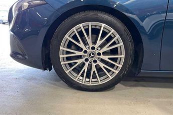 MERCEDES-BENZ A CLASS 1.3 A200 Sport (Executive) Hatchback 5dr Petrol 7G-DCT Euro 6 (s