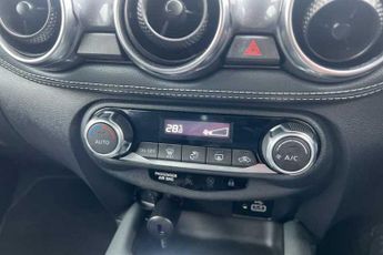NISSAN JUKE 1.0 DIG-T N-Connecta SUV 5dr Petrol DCT Auto Euro 6 (s/s) (114 p