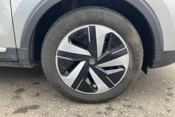 MG ZS 72.6kWh Trophy Long Range SUV 5dr Electric Auto (156 ps)