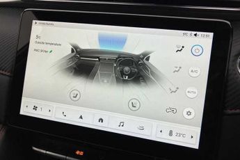 MG ZS 72.6kWh Trophy Long Range SUV 5dr Electric Auto (156 ps)