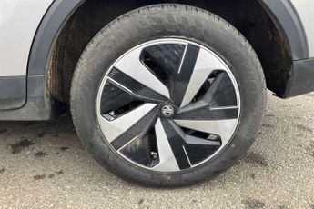 MG ZS 72.6kWh Trophy Long Range SUV 5dr Electric Auto (156 ps)