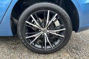 MG MG5 61.1kWh Trophy Long Range Estate 5dr Electric Auto (156 ps)