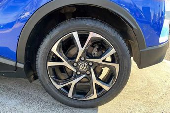 Toyota C-hr 1.8 VVT-h GPF Design SUV 5dr Petrol Hybrid CVT Euro 6 (s/s) (122