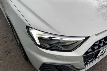 AUDI A1 1.0 TFSI 30 S line Sportback 5dr Petrol S Tronic Euro 6 (s/s) (1