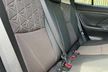 TOYOTA YARIS CROSS 1.5 VVT-h Excel SUV 5dr Petrol Hybrid E-CVT Euro 6 (s/s) (116 ps