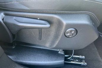 VAUXHALL GRANDLAND 1.2 Turbo Ultimate SUV 5dr Petrol Auto Euro 6 (s/s) (130 ps)