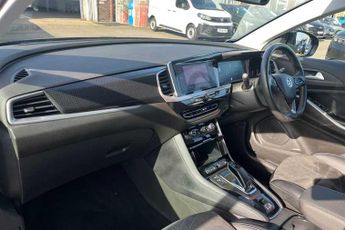 VAUXHALL GRANDLAND 1.2 Turbo Ultimate SUV 5dr Petrol Auto Euro 6 (s/s) (130 ps)