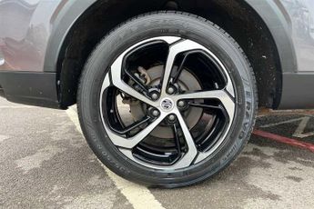 MG HS 1.5 T-GDI 16.6kWh SE SUV 5dr Petrol Plug-in Hybrid Auto Euro 6 (