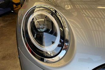 MINI ELECTRIC HATCH Cooper SE 32.6kWh Level 3 Hatchback 3dr Electric Auto (184 ps)