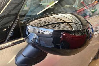 MINI ELECTRIC HATCH Cooper SE 32.6kWh Level 3 Hatchback 3dr Electric Auto (184 ps)