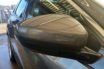 VAUXHALL GRANDLAND X 1.2 Turbo Elite Nav SUV 5dr Petrol Auto 8Spd Euro 6 (s/s) (130 p