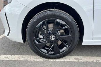 VAUXHALL Corsa Electric 50kWh Yes Hatchback 5dr Electric Auto (136 ps)