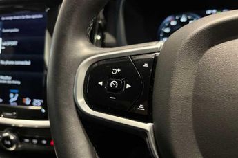 VOLVO S60 2.0 B5 MHEV R-Design Saloon 4dr Petrol Hybrid Auto Euro 6 (s/s) 