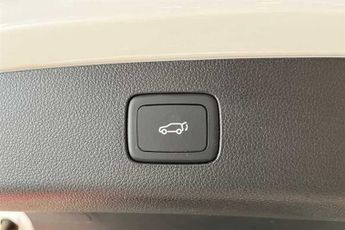 MG HS 1.5 T-GDI 16.6kWh Trophy SUV 5dr Petrol Plug-in Hybrid Auto Euro