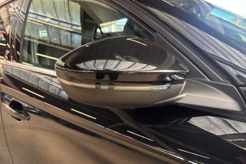 VAUXHALL Corsa Electric 50kWh Elite Nav Premium Hatchback 5dr Electric Auto (7.4Kw Charg