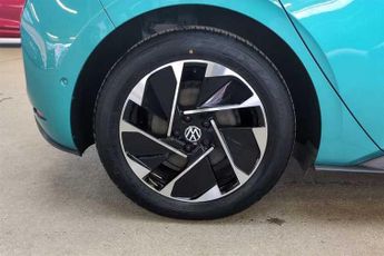 VOLKSWAGEN ID.3 Pro 58kWh Family Hatchback 5dr Electric Auto (145 ps)