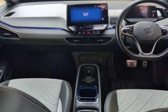 VOLKSWAGEN ID.3 Pro 58kWh Family Hatchback 5dr Electric Auto (145 ps)
