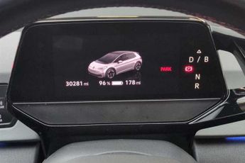 VOLKSWAGEN ID.3 Pro 58kWh Family Hatchback 5dr Electric Auto (145 ps)