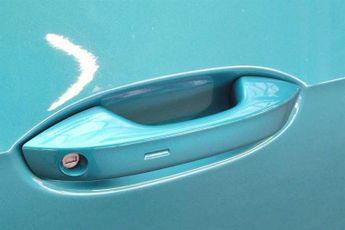 VOLKSWAGEN ID.3 Pro 58kWh Family Hatchback 5dr Electric Auto (145 ps)