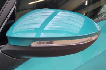 VOLKSWAGEN ID.3 Pro 58kWh Family Hatchback 5dr Electric Auto (145 ps)