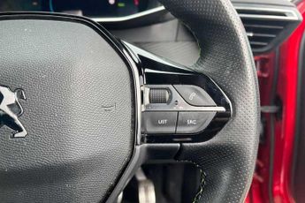 PEUGEOT E-2008 50kWh GT SUV 5dr Electric Auto (7kW Charger) (136 ps)