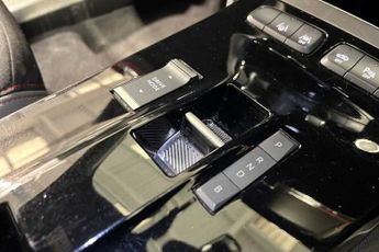 VAUXHALL MOKKA Electric 50kWh SRi Premium SUV 5dr Electric Auto (136 ps)