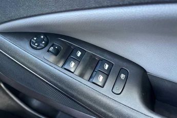 Vauxhall Crossland X 1.5 Turbo D Elite SUV 5dr Diesel Auto Euro 6 (s/s) (120 ps)