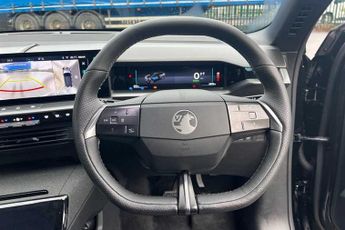 Vauxhall Grandland Electric 73kWh Ultimate SUV 5dr Electric Auto (213 ps)