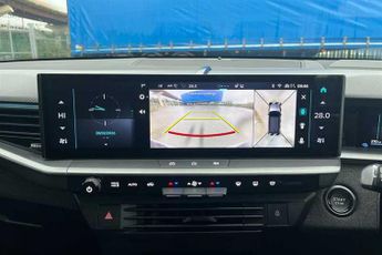 Vauxhall Grandland Electric 73kWh Ultimate SUV 5dr Electric Auto (213 ps)