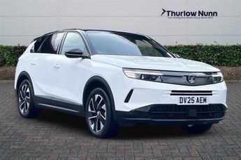 Vauxhall Grandland 1.2 Ultimate SUV 5dr Petrol Hybrid e-DCT Euro 6 (s/s) (136 ps)
