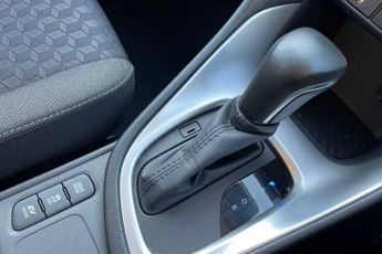 TOYOTA YARIS 1.5 VVT-h Design Hatchback 5dr Petrol Hybrid E-CVT Euro 6 (s/s) 