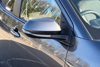 TOYOTA YARIS 1.5 VVT-h Design Hatchback 5dr Petrol Hybrid E-CVT Euro 6 (s/s) 