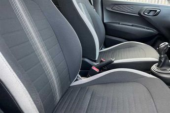 HYUNDAI i10 1.2 SE Connect Hatchback 5dr Petrol Auto Euro 6 (s/s) (84 ps)