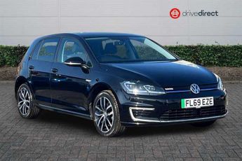 Volkswagen Golf 35.8kWh e-Golf Hatchback 5dr Electric Auto (136 ps)