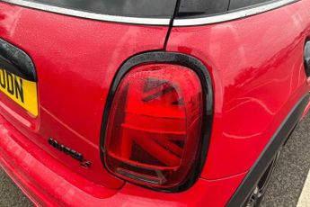 MINI HATCH 2.0 Cooper S Sport Hatchback 3dr Petrol Steptronic Euro 6 (s/s) 