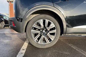 PEUGEOT E-2008 50kWh GT Premium SUV 5dr Electric Auto (136 ps)