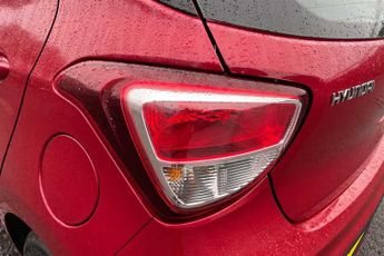 HYUNDAI i10 1.2 SE Hatchback 5dr Petrol Auto Euro 6 (87 ps)