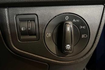 Volkswagen Polo 1.0 TSI Life Hatchback 5dr Petrol DSG Euro 6 (s/s) (95 ps)