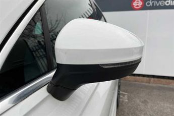 VOLKSWAGEN TIGUAN 2.0 TDI R-Line Tech SUV 5dr Diesel DSG 4Motion Euro 6 (s/s) (150