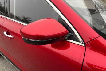 MG MG HS 1.5 T-GDi (162 PS) Exclusive 5 Door Petrol SUV Automatic *** 1 O