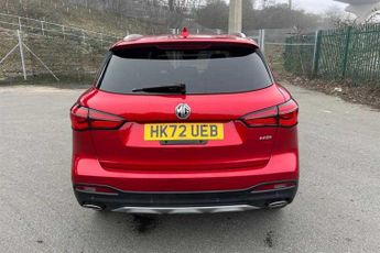MG MG HS 1.5 T-GDi (162 PS) Exclusive 5 Door Petrol SUV Automatic *** 1 O