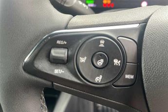 VAUXHALL MOKKA Electric 50kWh Ultimate SUV 5dr Electric Auto (136 ps)