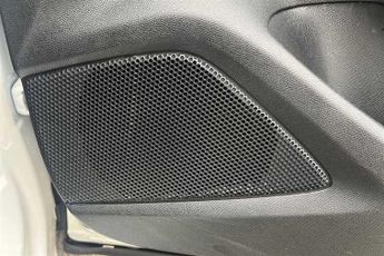 VAUXHALL MOKKA Electric 50kWh Ultimate SUV 5dr Electric Auto (136 ps)