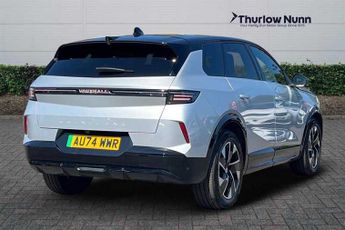 Vauxhall Grandland Electric 73kWh GS SUV 5dr Electric Auto (213 ps)