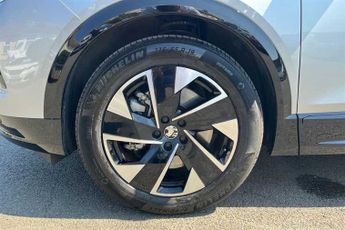 Vauxhall Grandland Electric 73kWh GS SUV 5dr Electric Auto (213 ps)